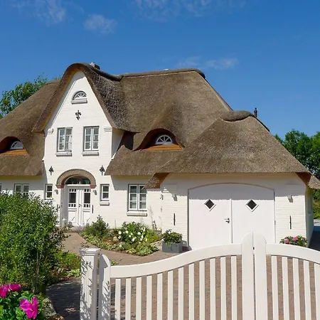 Friesentraum Ferienhaus Oevenum